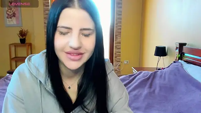 Malibu J online show from 27, 10, 2025