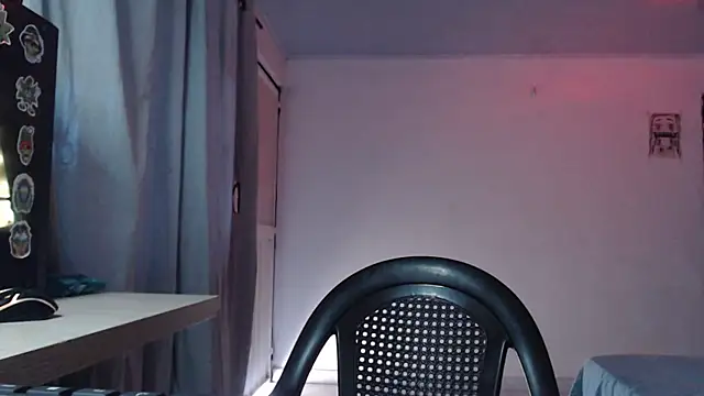 LittleCheerry69 online show from 15, 12, 2025