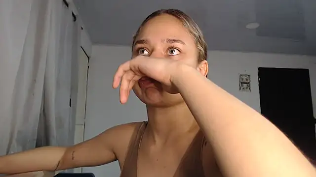 LittleCheerry69 online show from 21, 2, 2026