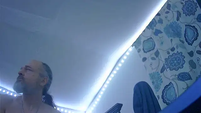 HippieDad333 online show from 19, 12, 2025