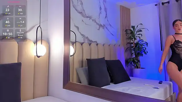 Sophi davis online show from 29, 10, 2025