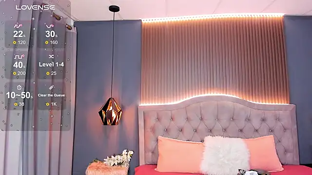 Snapshot of Tiffany__charm_ chatting on 11, 2, 2026 Tiffany charm online show from 11, 2, 2026