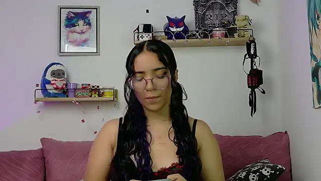 LucyDerby online show from 10, 2, 2026