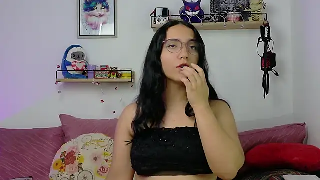 LucyDerby online show from 5, 2, 2026