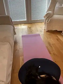 Ruby-Black online show from 25, 11, 2025