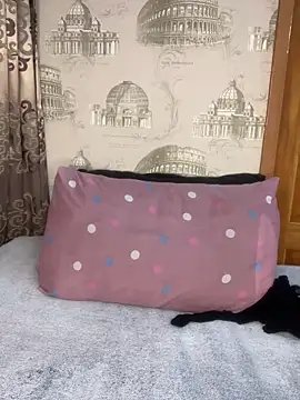 Bellabootie online show from 2, 4, 2026