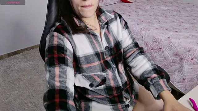 Snapshot of CattleyaAngel chatting on 12, 6, 2026 CattleyaAngel online show from 12, 6, 2026