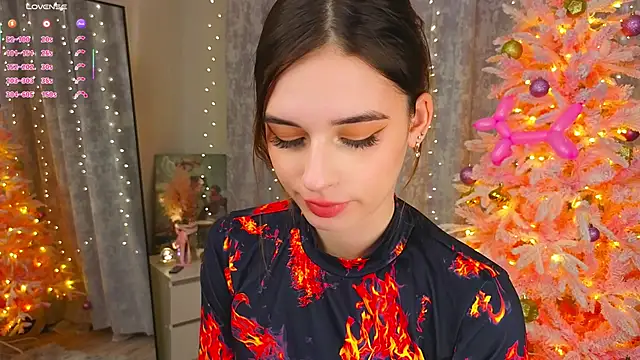 LunaraRada online show from 16, 12, 2025