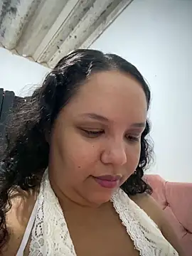 Snapshot of EggedGrowth chatting on 22, 2, 2026 EggedGrowth online show from 22, 2, 2026