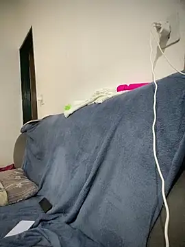 Snapshot of EggedGrowth chatting on 18, 2, 2026 EggedGrowth online show from 18, 2, 2026