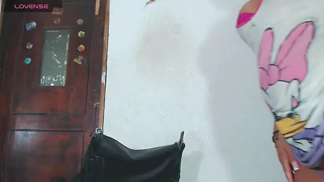 x miila x online show from 25, 11, 2025