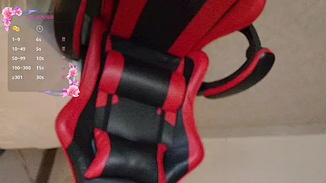 Snapshot of Nina_Rouge7 chatting on 27, 11, 2025 Nina Rouge7 online show from 27, 11, 2025