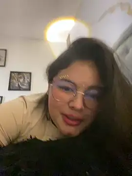 Snapshot of Nina_Rouge7 chatting on 7, 10, 2025 Nina Rouge7 online show from 7, 10, 2025