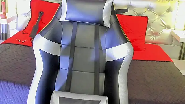 MaraBlake  online show from 7, 10, 2025