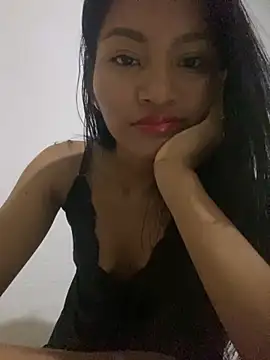 fenixzara online show from 8, 10, 2025