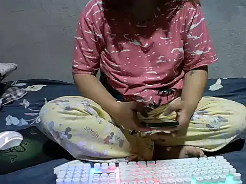 Ella marie14 online show from 13, 3, 2026