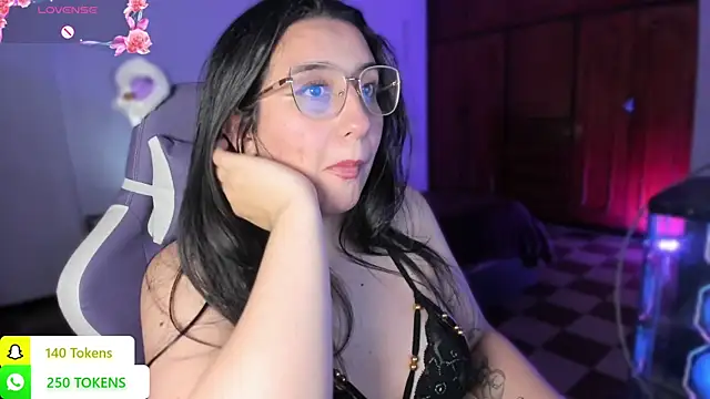 Snapshot of tellmemaddie chatting on 17, 7, 2026 tellmemaddie online show from 17, 7, 2026
