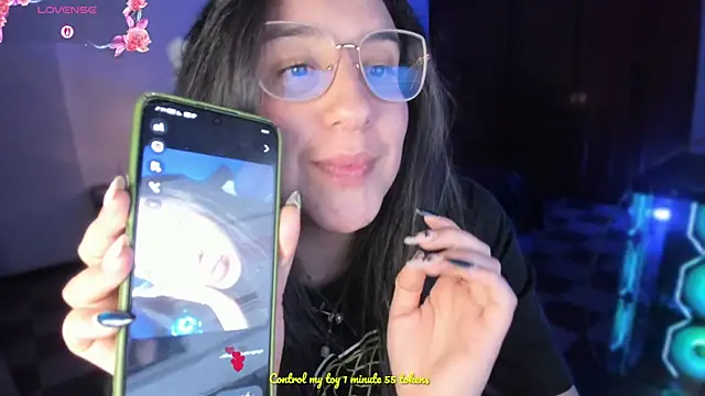 Snapshot of tellmemaddie chatting on 15, 7, 2026 tellmemaddie online show from 15, 7, 2026