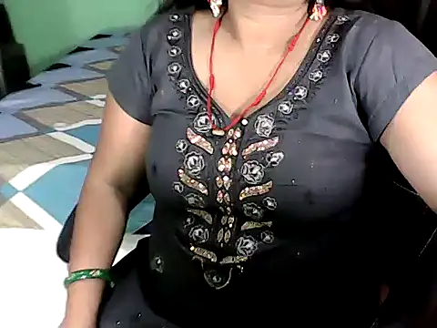 BABITA KUMARII online show from 26, 9, 2025