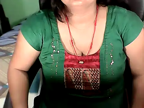 BABITA KUMARII online show from 28, 9, 2025