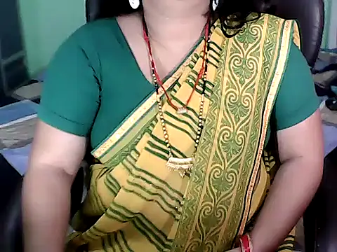 BABITA KUMARII online show from 2, 11, 2025