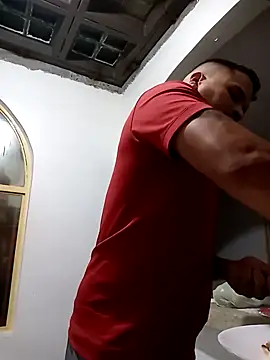 LucasGaeel online show from 21, 10, 2025