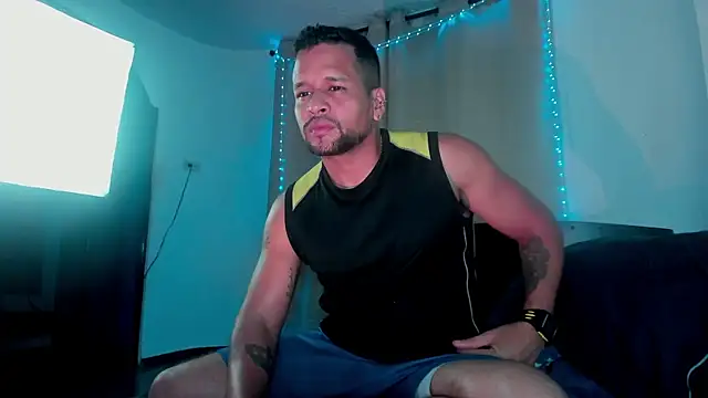 LucasGaeel online show from 2, 10, 2025