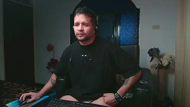 LucasGaeel online show from 31, 5, 2026