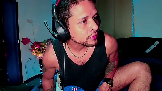 LucasGaeel online show from 18, 11, 2025