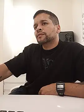 Snapshot of LucasGaeel chatting on 20, 7, 2026 LucasGaeel online show from 20, 7, 2026