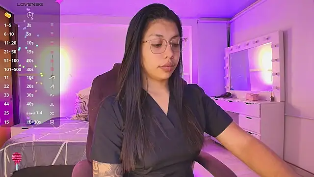 kloe28 online show from 4, 3, 2026