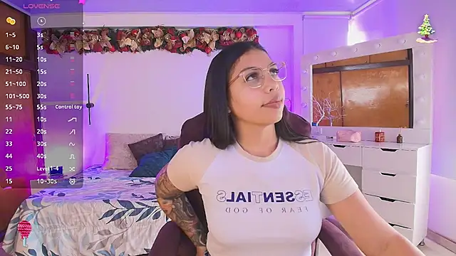 kloe28 online show from 21, 12, 2025