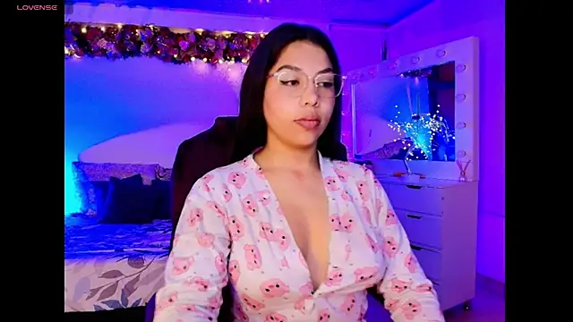 kloe28 online show from 20, 11, 2025