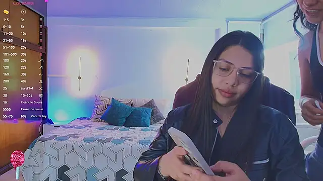 Snapshot of kloe28 chatting on 2, 7, 2026 kloe28 online show from 2, 7, 2026