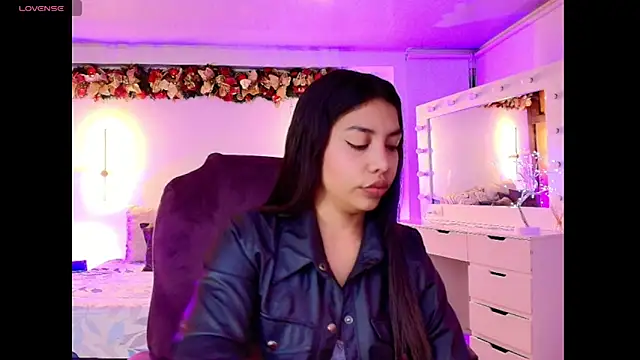 kloe28 online show from 15, 11, 2025