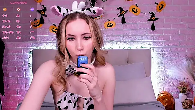 LiraKink online show from 21, 10, 2025