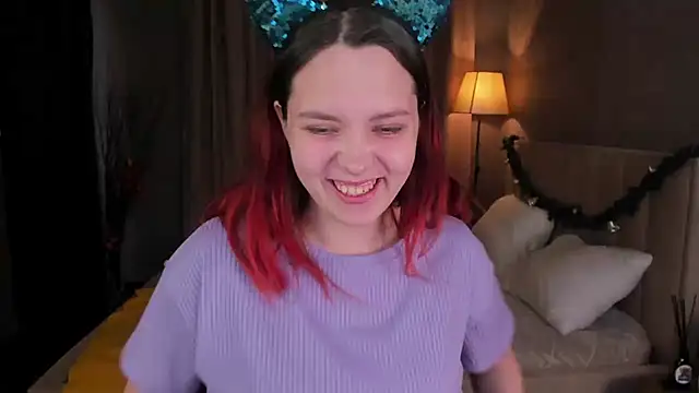 Monica  Queen online show from 30, 11, 2025