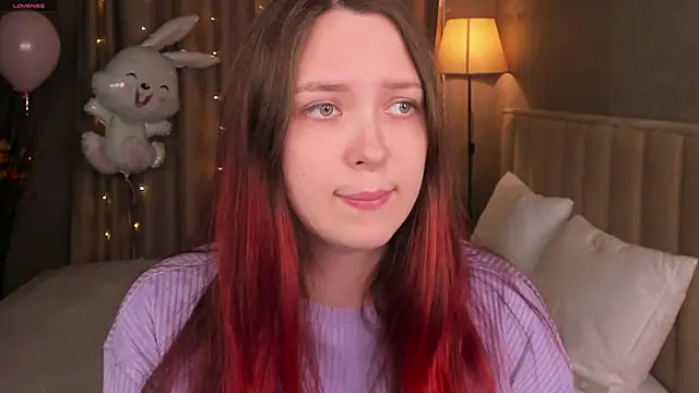 Monica  Queen online show from 27, 3, 2026