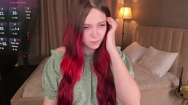 Monica  Queen online show from 20, 10, 2025