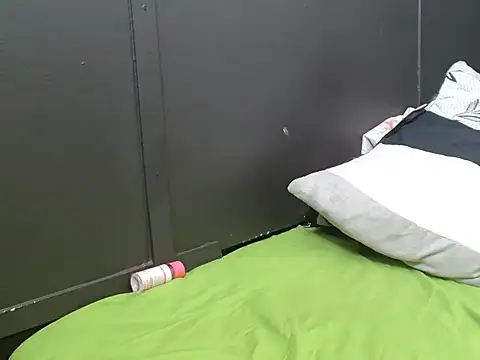 BlackBerryQn96 online show from 26, 9, 2025