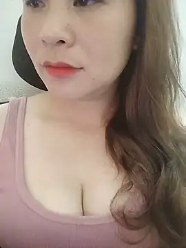 Girl Shy2000 online show from 23, 5, 2026