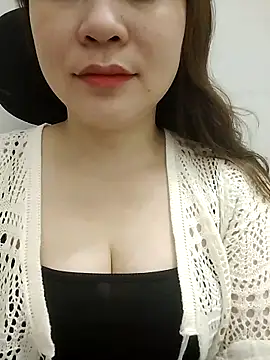 Girl Shy2000 online show from 31, 3, 2026