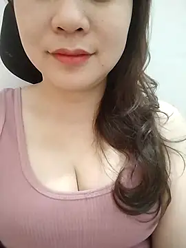 Girl Shy2000 online show from 26, 3, 2026