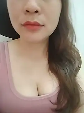 Girl Shy2000 online show from 22, 5, 2026