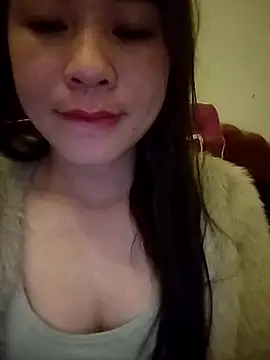 Girl Shy2000 online show from 2, 12, 2025