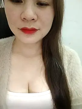 Girl Shy2000 online show from 15, 12, 2025