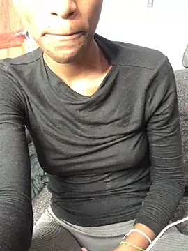 Caramel102004 online show from 4, 6, 2026