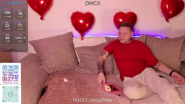 Snapshot of Crystal_Neko chatting on 6, 2, 2026 Crystal Neko online show from 6, 2, 2026