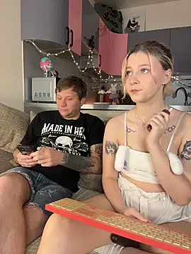 Crystal Neko online show from 10, 4, 2026