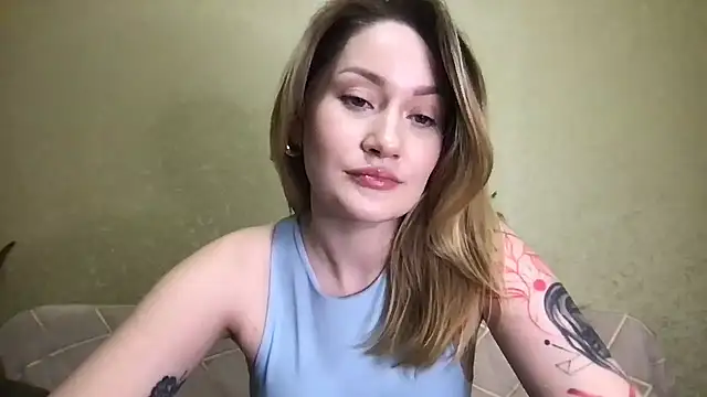 Veyriona online show from 5, 11, 2025